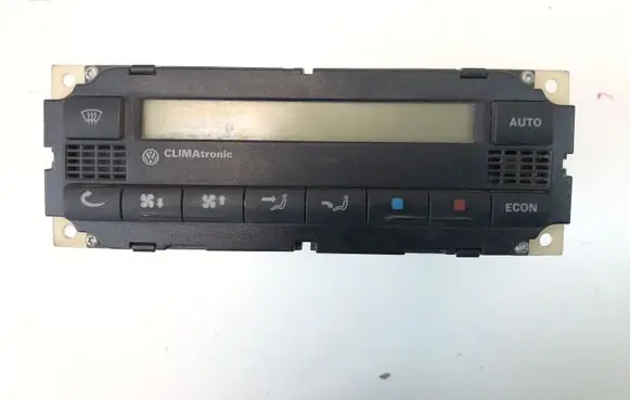 Volkswagen PASSAT B5 Climate control unit 3B2907044A