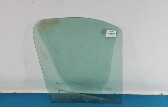 Renault Trafic II (X83) Front door window glass four-door IMPRK1542597