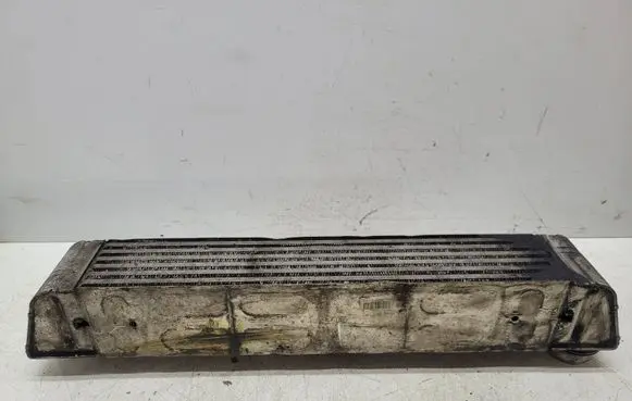 BMW 5 E60 E61 Intercooler radiator