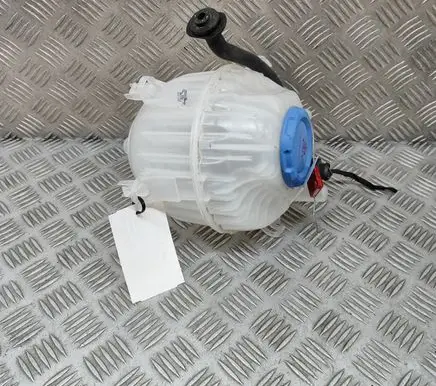 Audi Q8 Coolant expansion tank/reservoir 4KE121405A 4KR121081A