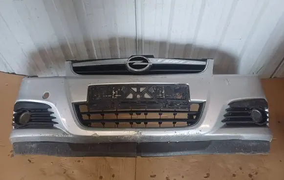 Opel Vectra C Front bumper 13182889