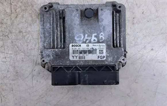 Opel Vectra C Engine control unit/module 55193967