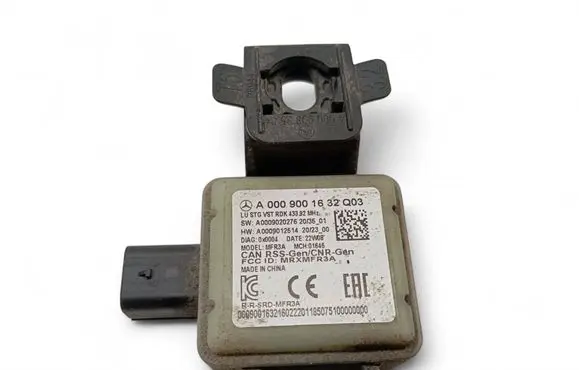 Mercedes-Benz C W206 Tire pressure control unit A0009001632