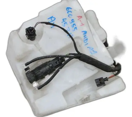 Audi A1 Windshield washer fluid reservoir/tank 
