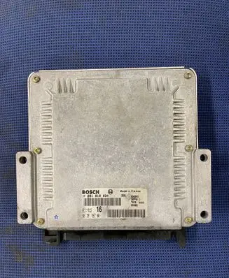 Peugeot 406 Engine control unit/module 9635156780 0281010034