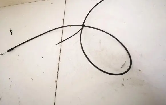 Hyundai i30 Handbrake/parking brake wiring cable 2e0000e28