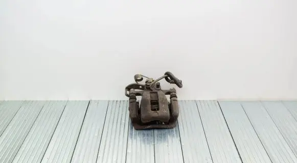 Hyundai i10 Rear brake caliper