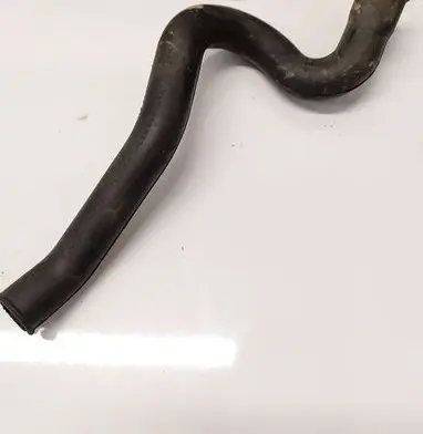 Volkswagen PASSAT B6 Engine coolant pipe/hose 3C1816311