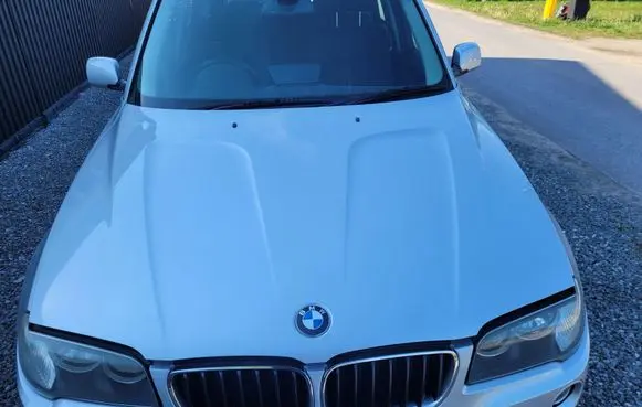 BMW X3 E83 Engine bonnet/hood