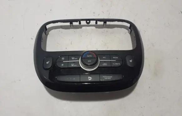 KIA Soul Air conditioner control unit module 97250B2XXX