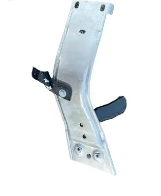 Audi A3 S3 8P Engine mounting bracket 8P2863160