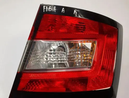 Skoda Fabia Mk3 (NJ) Rear/tail lights 6V6945096