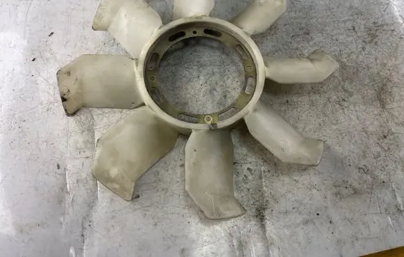 Mitsubishi Pajero Sport I Fan impeller 430313