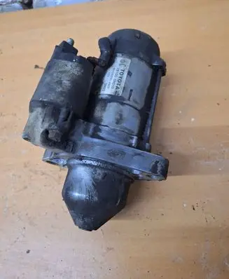 Toyota Avensis T250 Starter motor 281000R010 MS4280004920