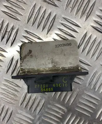 Nissan Almera Heater blower motor/fan resistor 2715063C10 2203N96