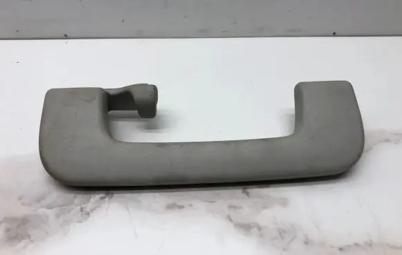 Audi A4 S4 B7 8E 8H Front interior roof grab handle 8E0857607