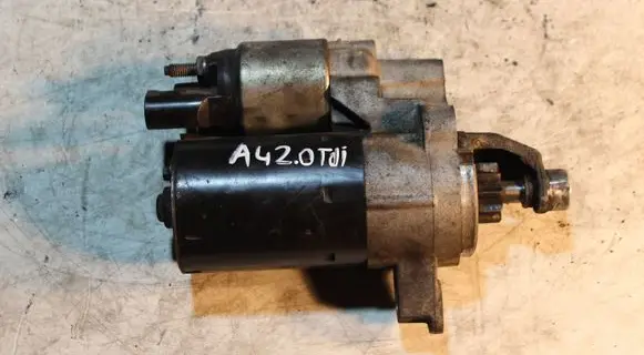 Audi A4 S4 B8 8K Starter motor 0001107508 06H911021A