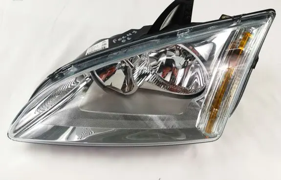 Ford Focus Headlight/headlamp 4M5113W030AD
