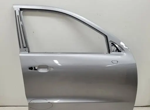 Dodge Durango III Front door 