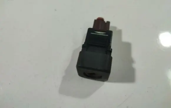 Volkswagen PASSAT B6 Passenger airbag on/off switch 95835T02