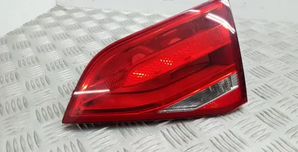 Audi A4 S4 B8 8K Tailgate rear/tail lights 8K5945094D