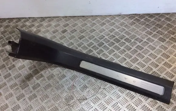 Volvo XC90 Other sill/pillar trim element 31363642