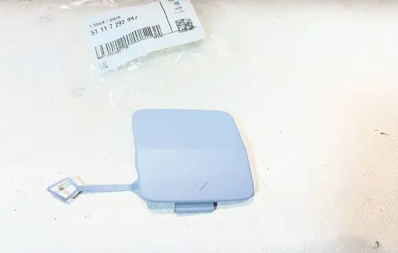BMW 1 F20 F21 Front tow hook cap/cover 7292947