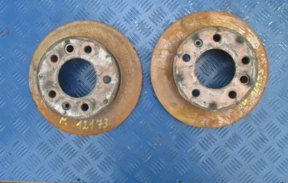 Volkswagen PASSAT B5 Front brake disc