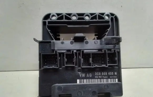 Volkswagen PASSAT B6 Comfort/convenience module 1K1907348A