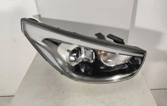 Hyundai ix35 Headlight/headlamp 921022SXXX 921022YXXX