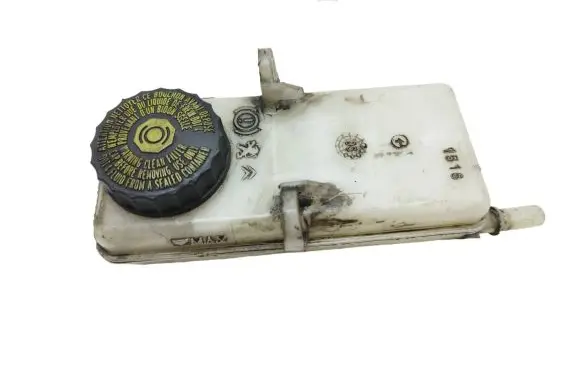 Citroen C4 I Brake fluid reservoir 0204224374