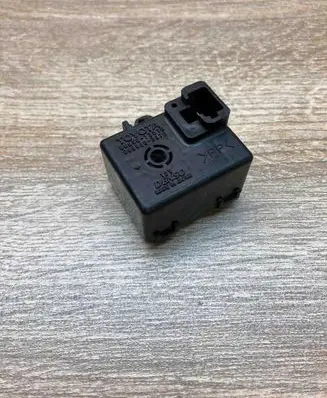 Toyota Avensis T250 Other control units/modules 8665013010 0689003570
