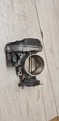 Audi A6 S6 C5 4B Throttle valve 058133063m