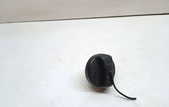 BMW 3 E46 Fuel tank filler cap