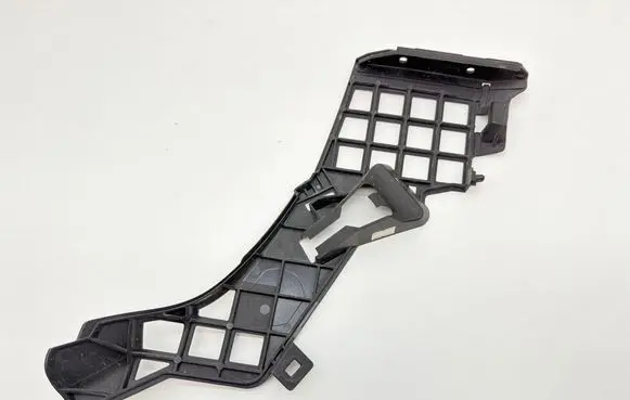 Mercedes-Benz CLA C117 X117 W117 Front bumper mounting bracket A1178850800