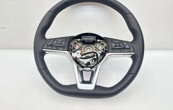 Nissan Juke II F16 Steering wheel 