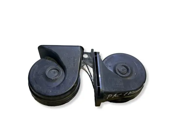 Chrysler Pacifica Horn signal 68225104AB 163716