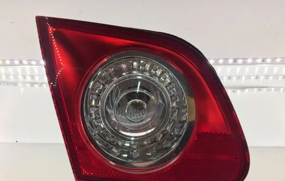 Volkswagen PASSAT B6 Tailgate rear/tail lights 3C5945093F