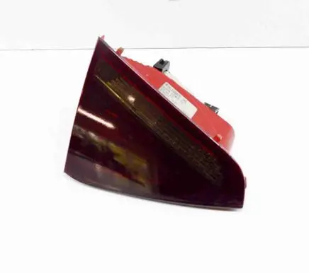 Audi A5 8T 8F Tailgate rear/tail lights 8T0945093