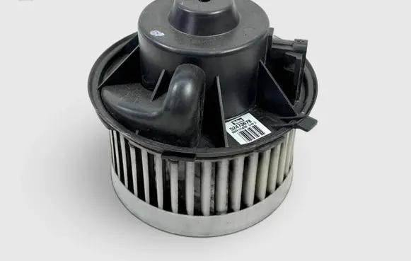 Cadillac Escalade Heater fan/blower 52473678
