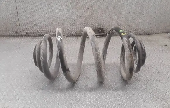 Nissan Primastar Rear coil spring