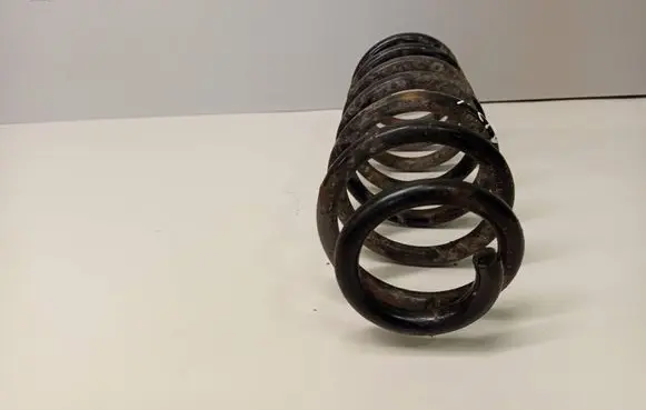 BMW 5 E39 Rear coil spring