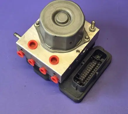 Nissan X-Trail T32 ABS Pump 476608FW8A 0265293771
