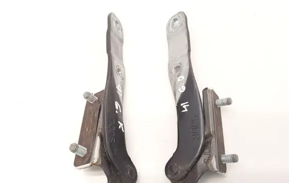 Honda FR-V Tailgate/trunk/boot hinge