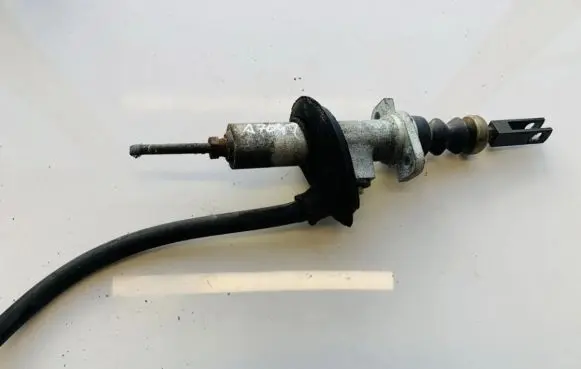 Clutch master cylinder