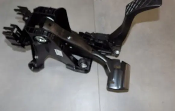 Volkswagen Arteon Brake pedal 5Q1723058BQ