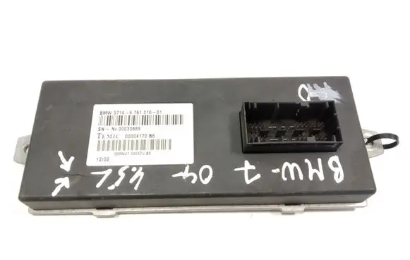 BMW 7 E65 E66 Suspension control unit/module 6761016 37146761016 00030889