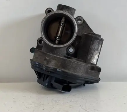 Ford Focus Throttle valve VP2S6U-9E927