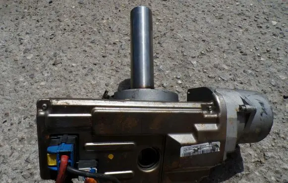 Fiat Grande Punto Steering wheel axle 55704065