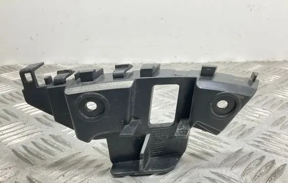 Volkswagen Jetta VI Front bumper mounting bracket 5C6807184